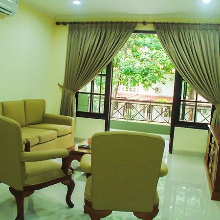 Country Woods Jakarta Aparthotel Cilandak  Exterior foto